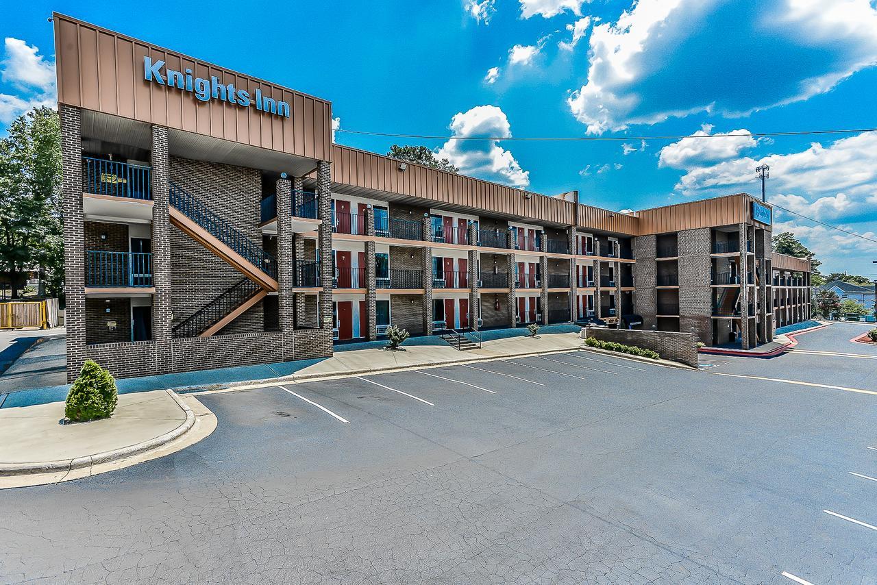 Budgetel Inn And Suites Ρόλι Εξωτερικό φωτογραφία