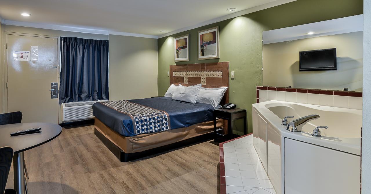 Budgetel Inn And Suites Ρόλι Εξωτερικό φωτογραφία